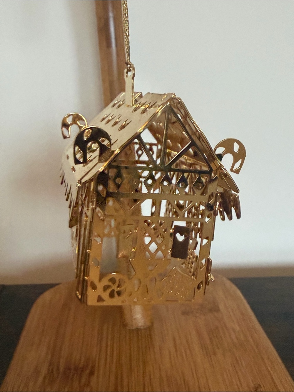 Gold Plates Metal House Ornament - Holiday Home Decor